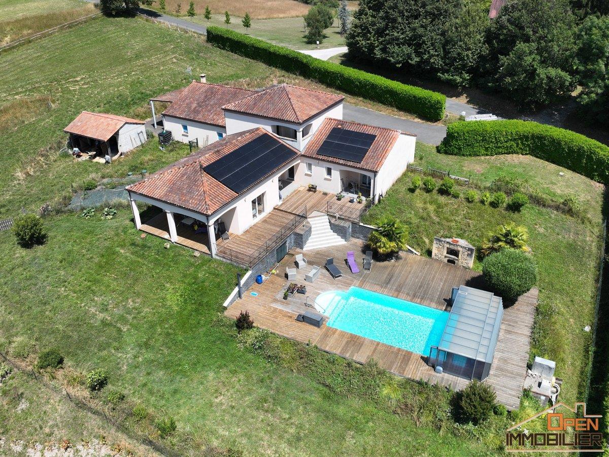 Maison à vendre, 206m², Simeyrols