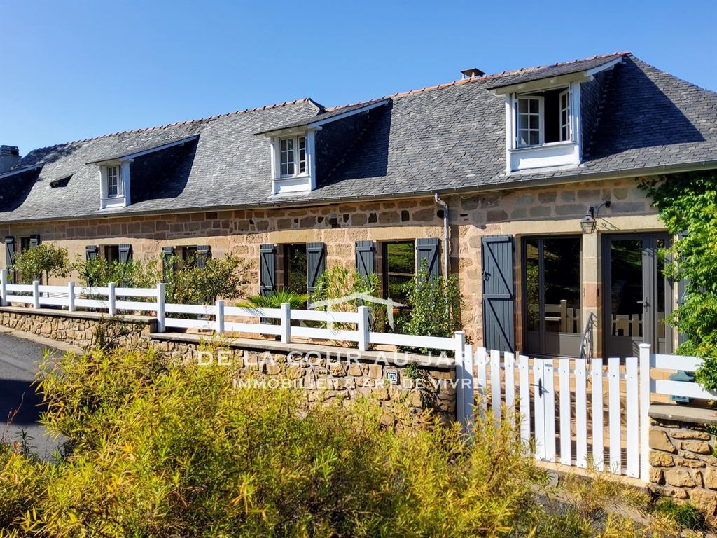 Maison à vendre, 217m², Brignac-la-Plaine