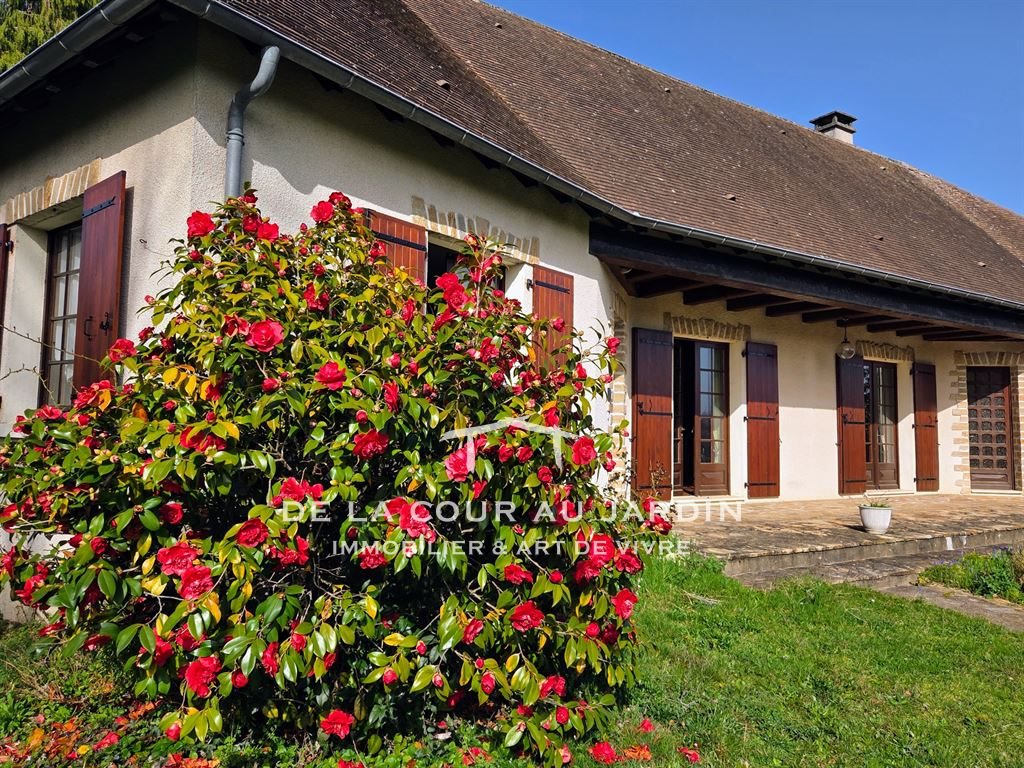 Maison à vendre, 180m², Piégut-Pluviers
