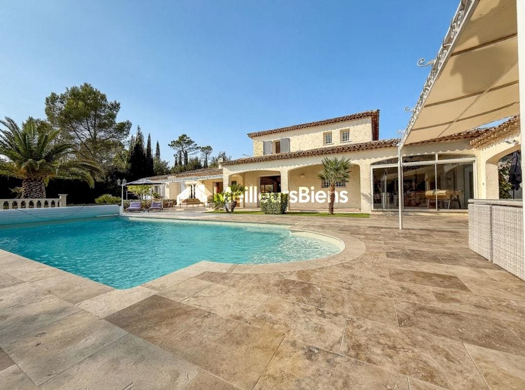 Maison à vendre, 268m², Roquebrune-sur-Argens