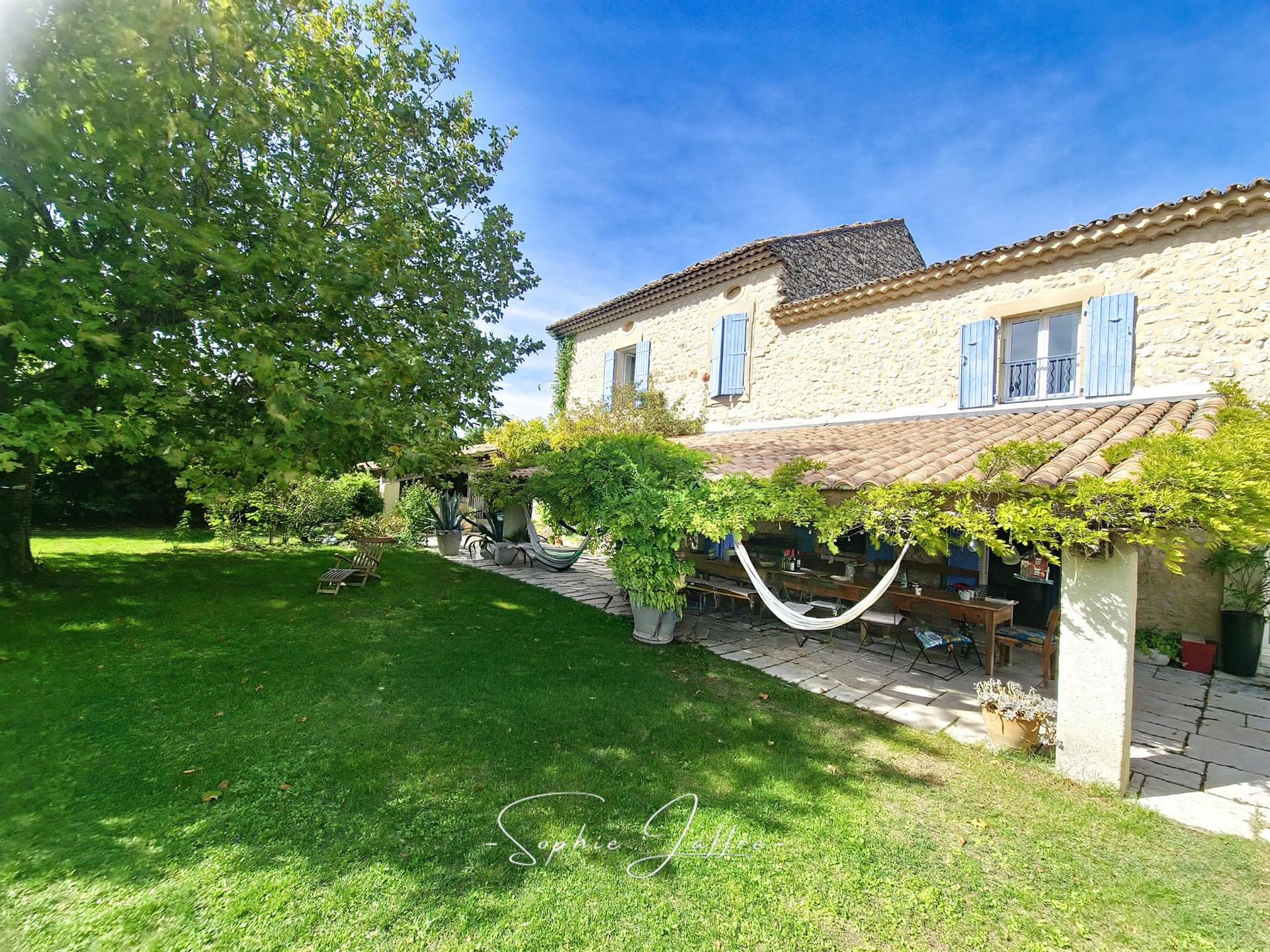 Maison à vendre, 273m², Réauville