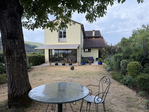 Maison 7 pièces 134 m² · à Cadrieu · 134 m² · 270 900 €