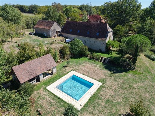Maison 5 pièces 180 m² · à Foissac · 180 m² · 357 000 €
