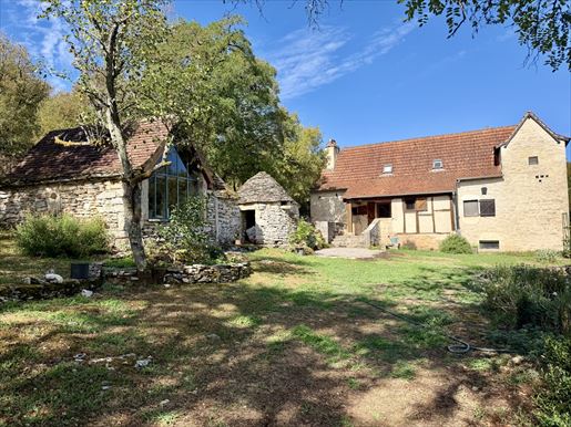 7 pièces 170 m² · à Gréalou · 170 m² · 399 000 €