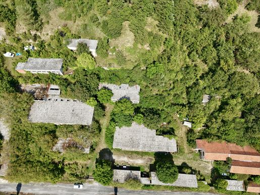 Annonce · à Villefranche-de-Rouergue · 2 000 m² · 199 000 €