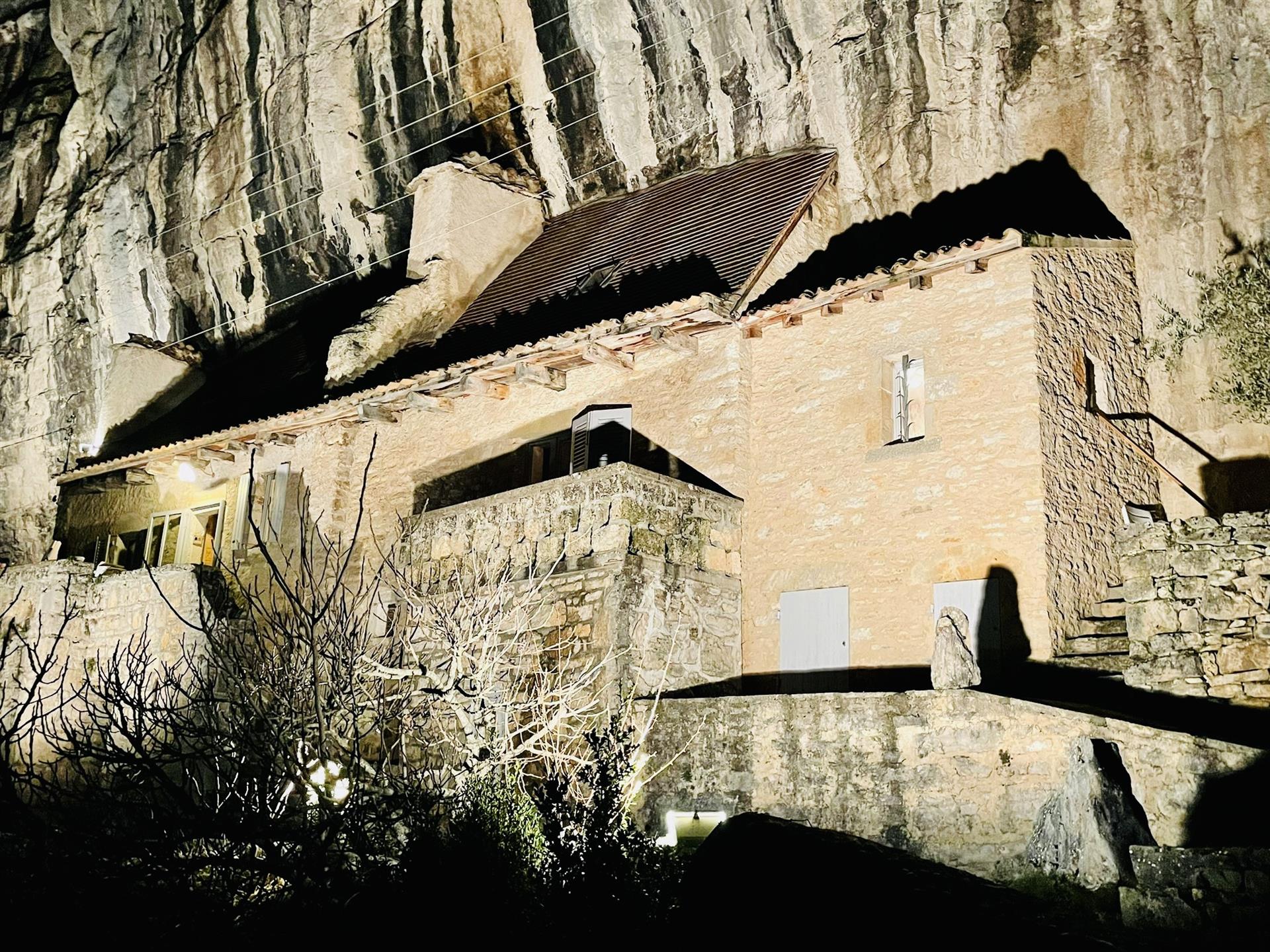 Maison à vendre, 85m², Cabrerets