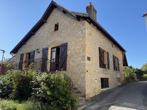 Maison 5 pièces 108 m² · à Salles-Courbatiès · 108 m² · 149 800 €