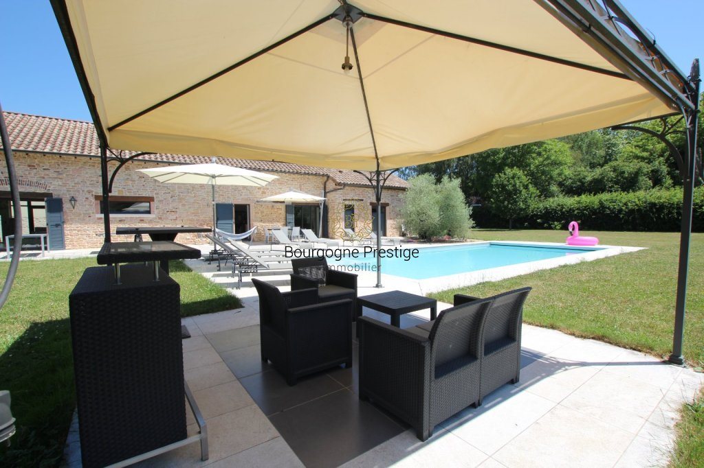 Maison à vendre, 338m², Tournus