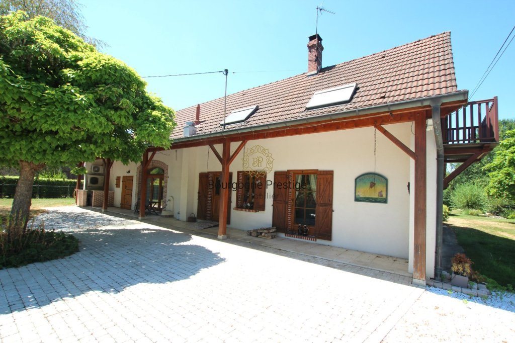 Maison à vendre, 174m², Louhans