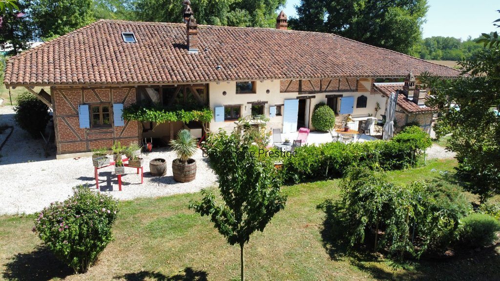 Maison à vendre, 239m², Louhans