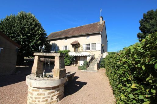 Maison 6 pièces 107 m² · à Sennecey-le-Grand · 107 m² · 229 000 €