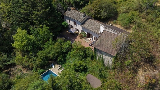 Maison 7 pièces 231 m² · à Tournus · 231 m² · 425 000 €