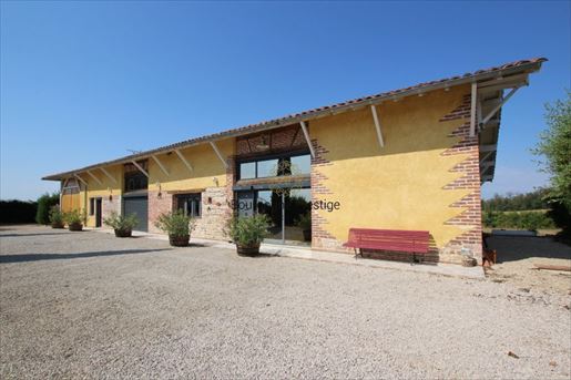 Maison 7 pièces 231 m² · à Tournus · 231 m² · 575 000 €