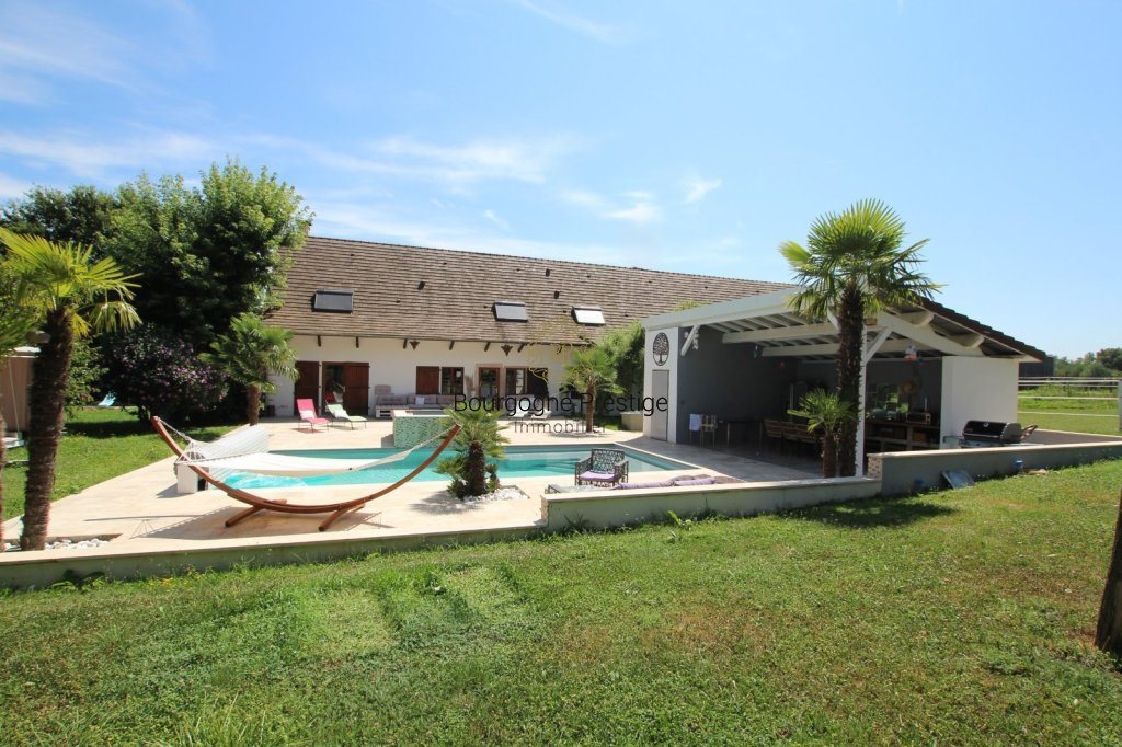 Maison à vendre, 210m², Louhans