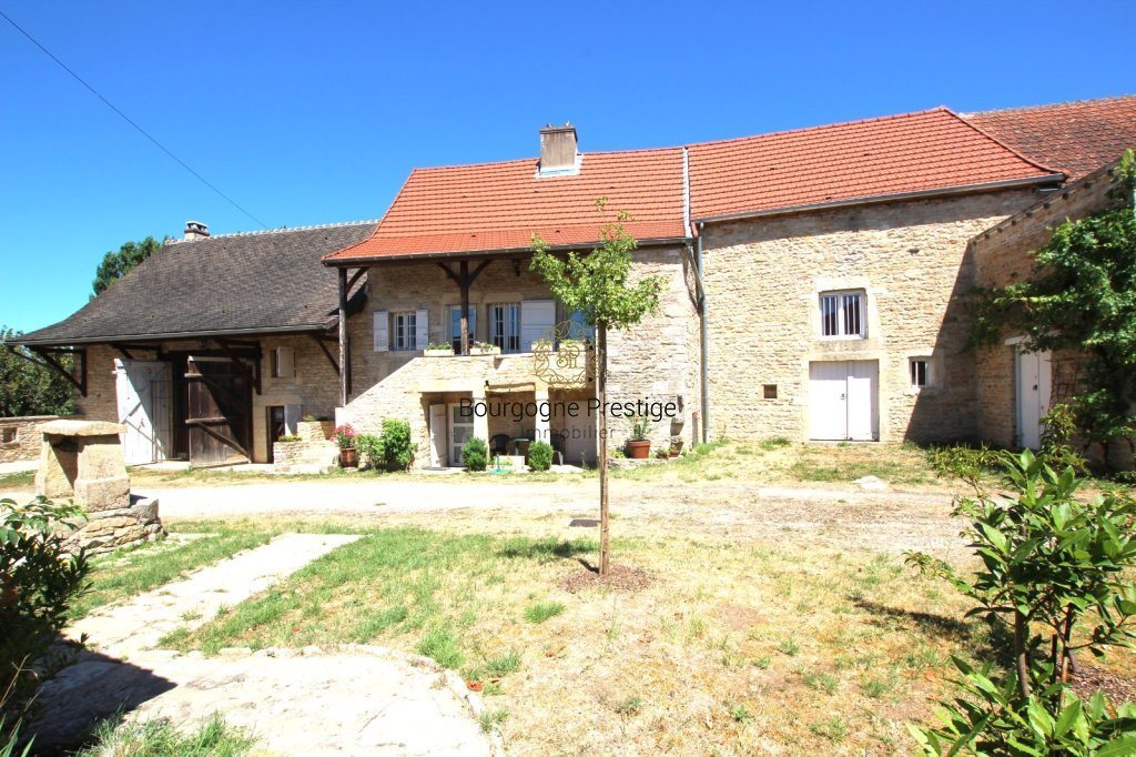 Maison à vendre, 235m², Tournus