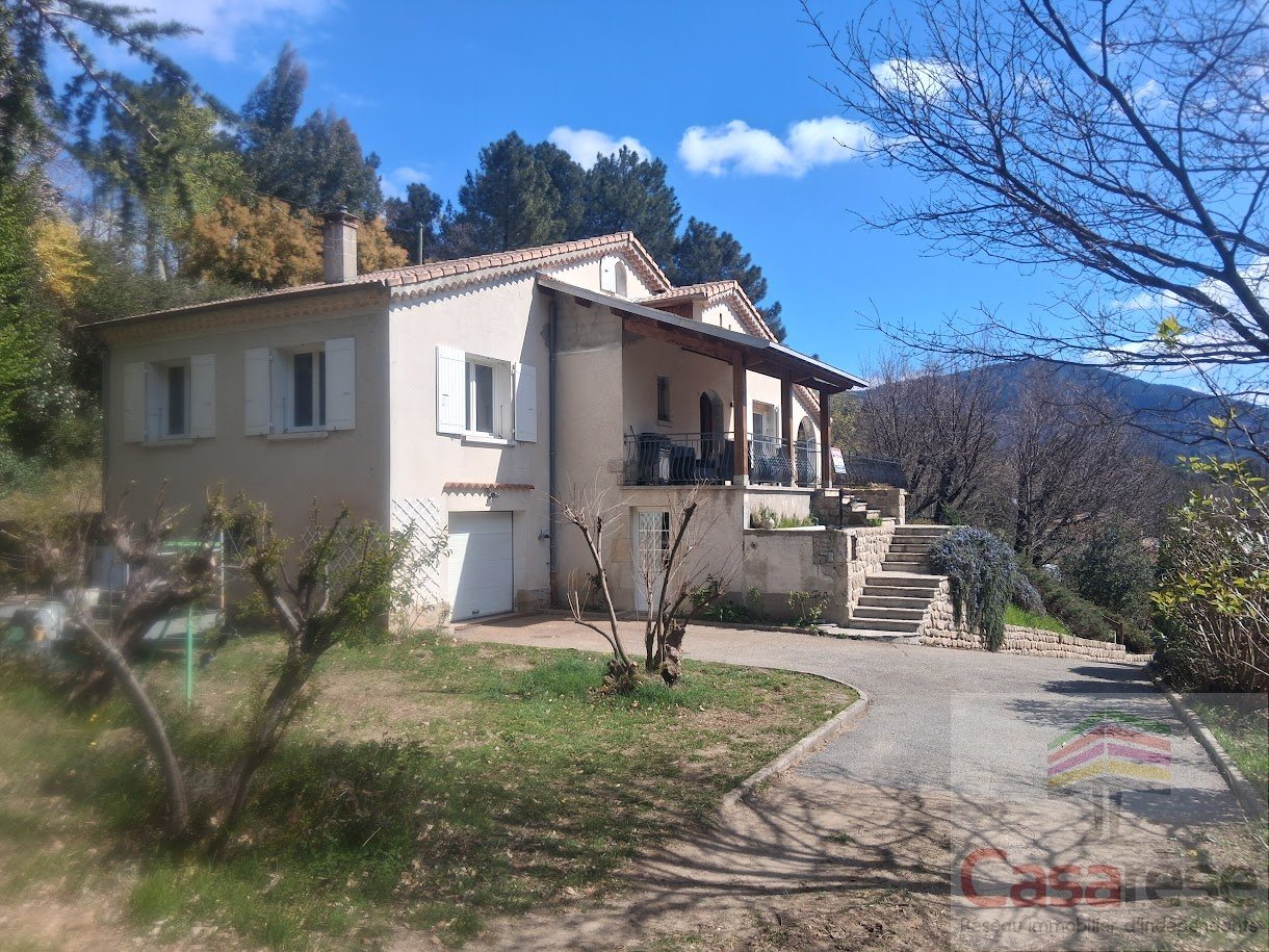 Maison à vendre, 140m², Meyras