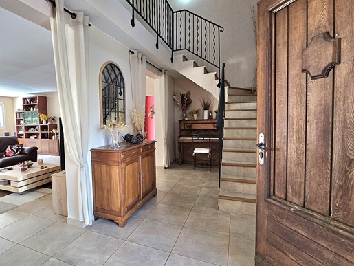 Additional image 2 of Lorgues (Var)