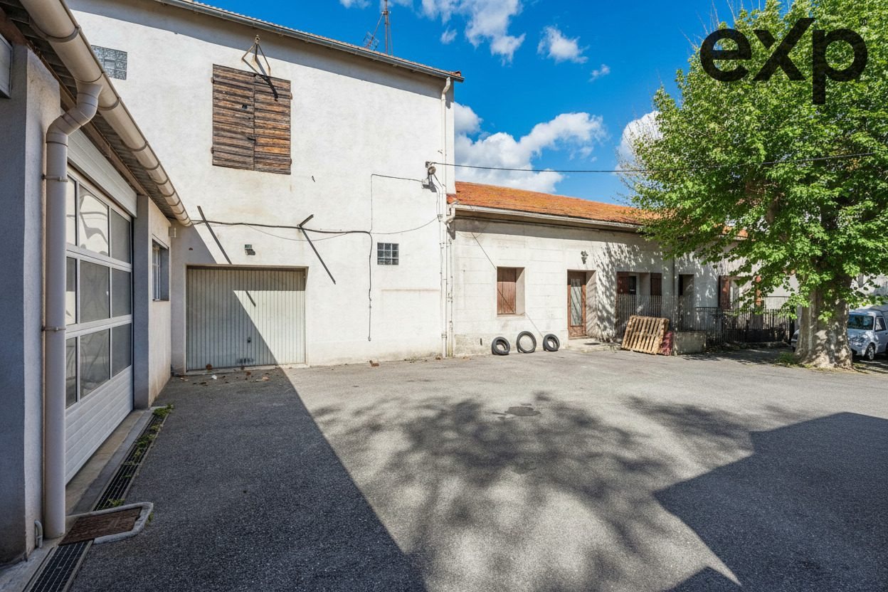 Land Opportunity with High Development Potential (UB2 Zone) - Vue 4