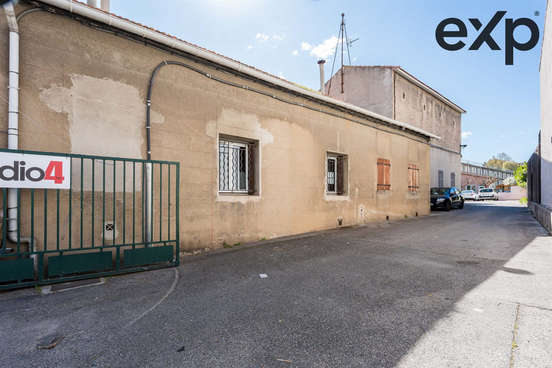 Land Opportunity with High Development Potential (UB2 Zone) - Vue 6