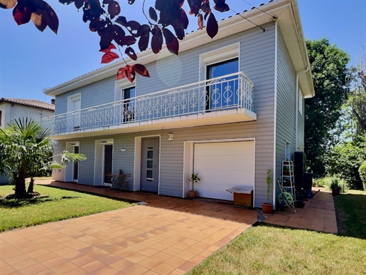 Maison 5 pièces 142 m² · à Villeneuve-sur-Lot · 142 m² · 219 900 €