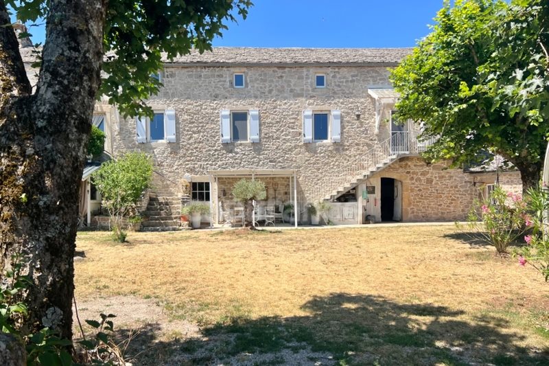 Maison à vendre, 237m², Nant