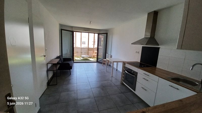 Ovalie: Spacious Two-Room Apartment with Terrace and Underground Parking for First-Time... - Plus