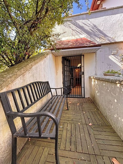 Maison 7 pièces 198 m² · à Longueville · 198 m² · 403 000 €