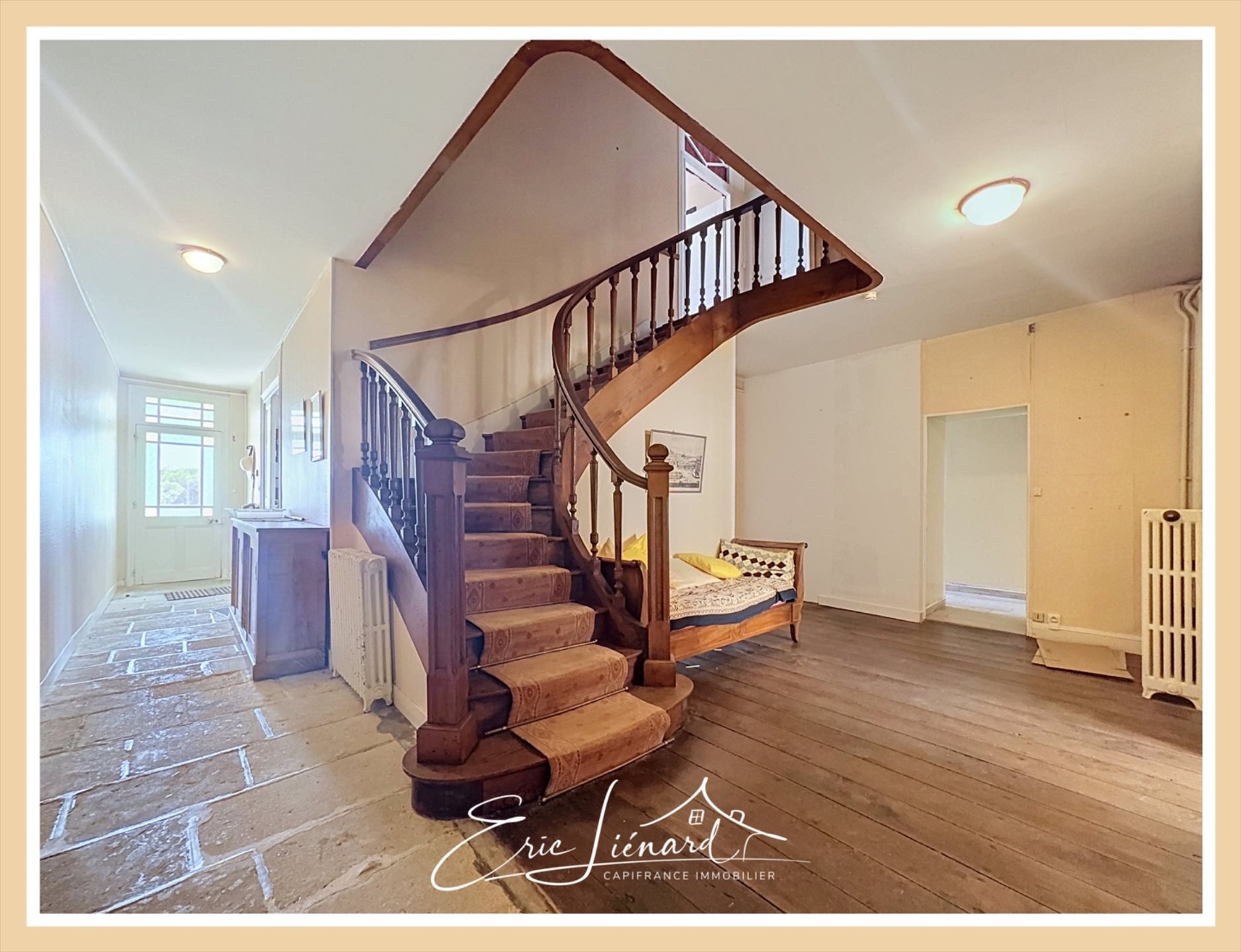 Maison à vendre, 249m², Saint-Maixent-l'École