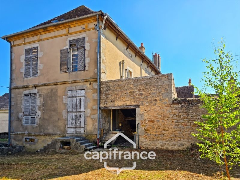 Maison à vendre, 780m², Lormes