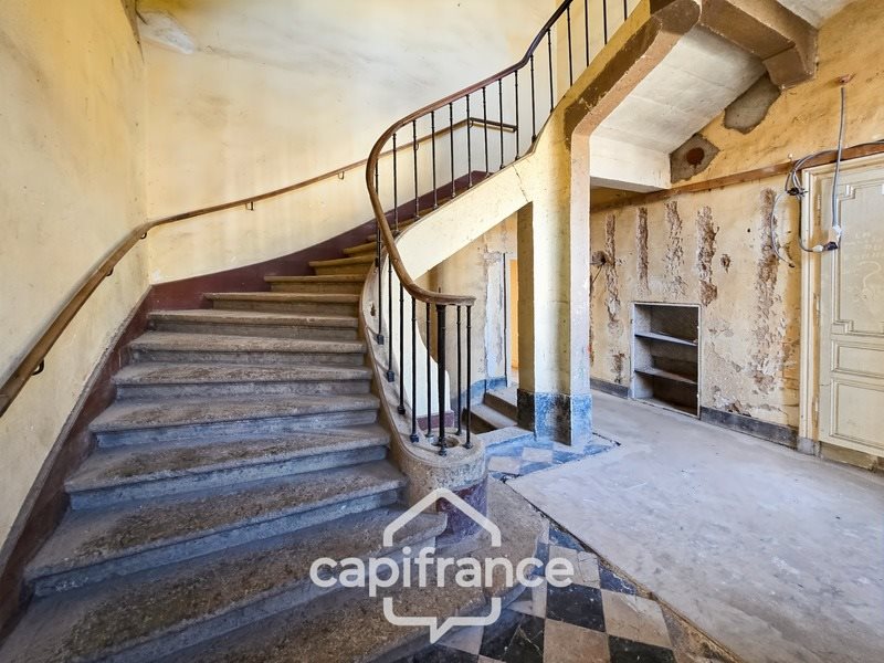 Maison à vendre, 780m², Lormes