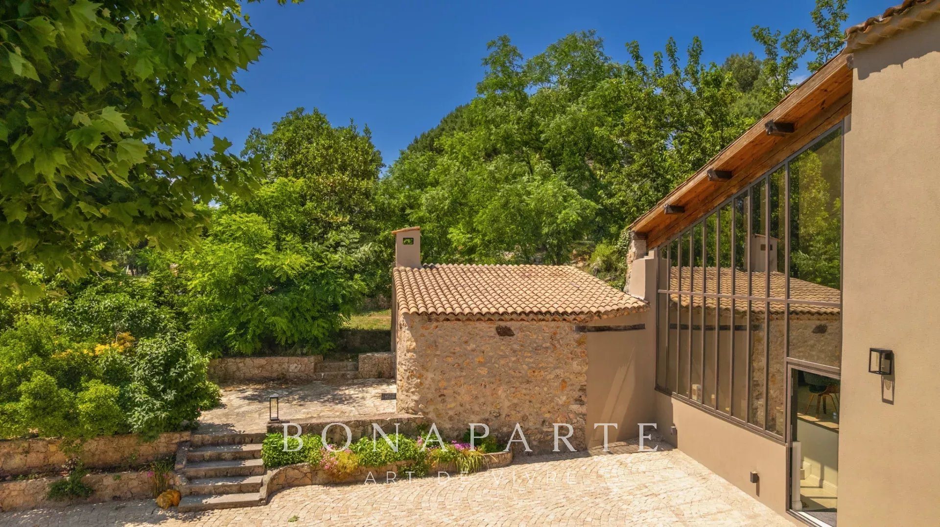 Maison à vendre, 486m², Bagnols-en-Forêt