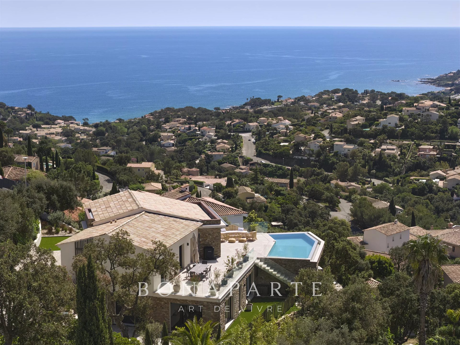 Maison à vendre, 257m², Roquebrune-sur-Argens