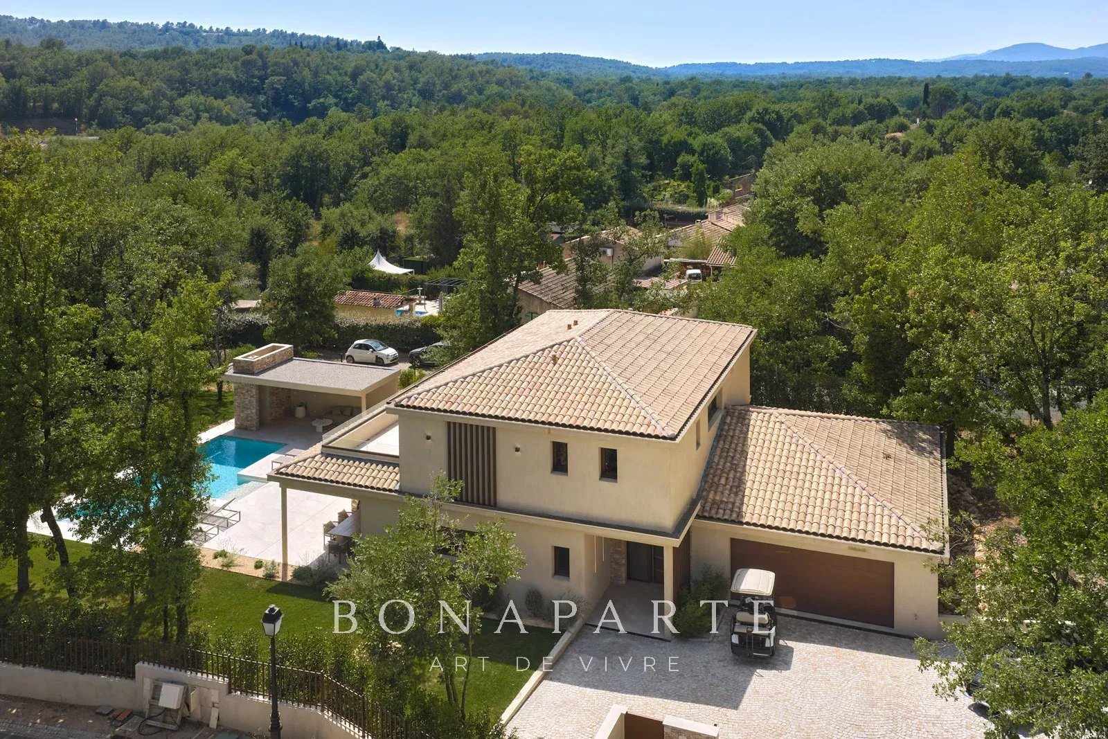 Maison à vendre, 241m², Tourrettes