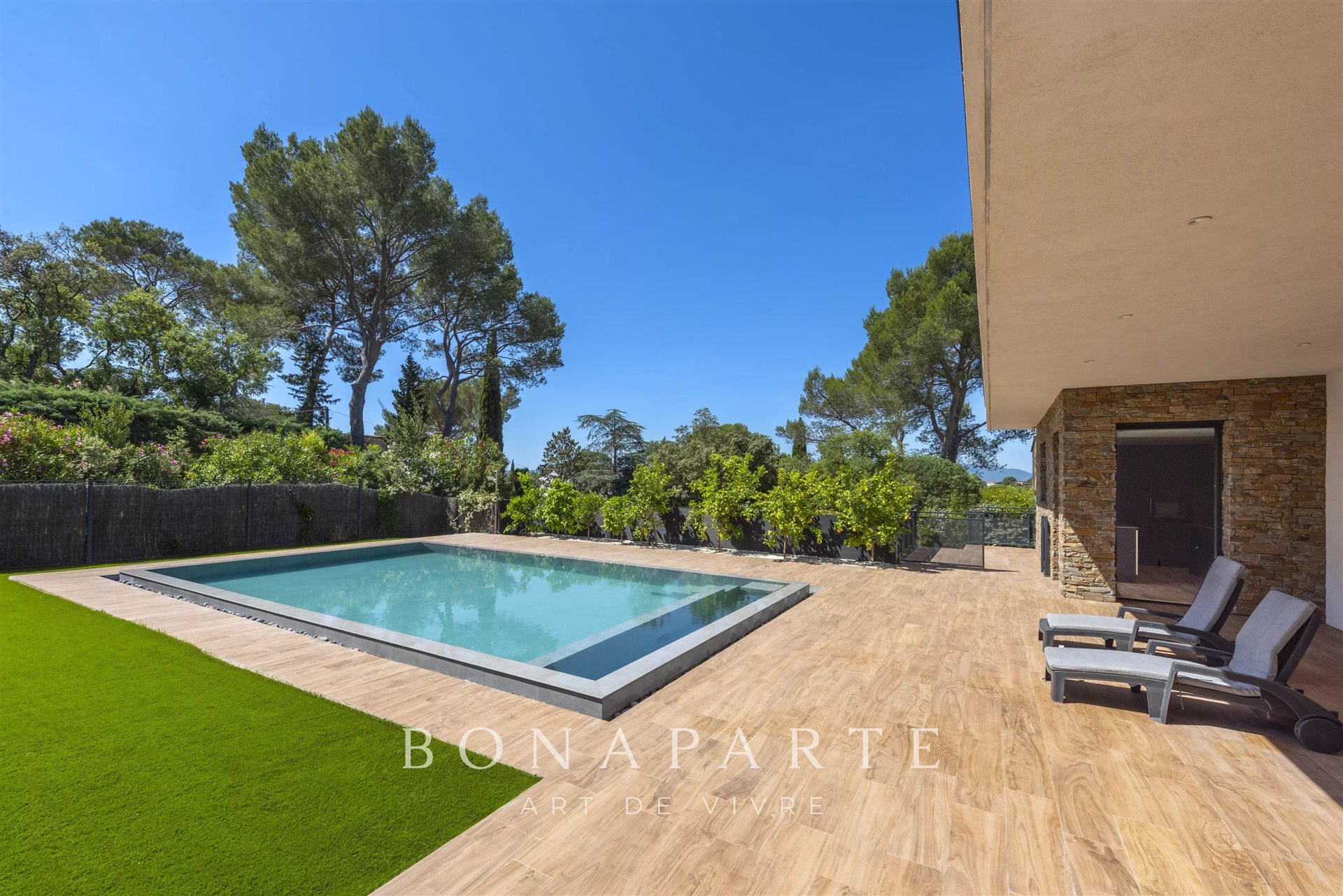 Maison à vendre, 245m², Fréjus