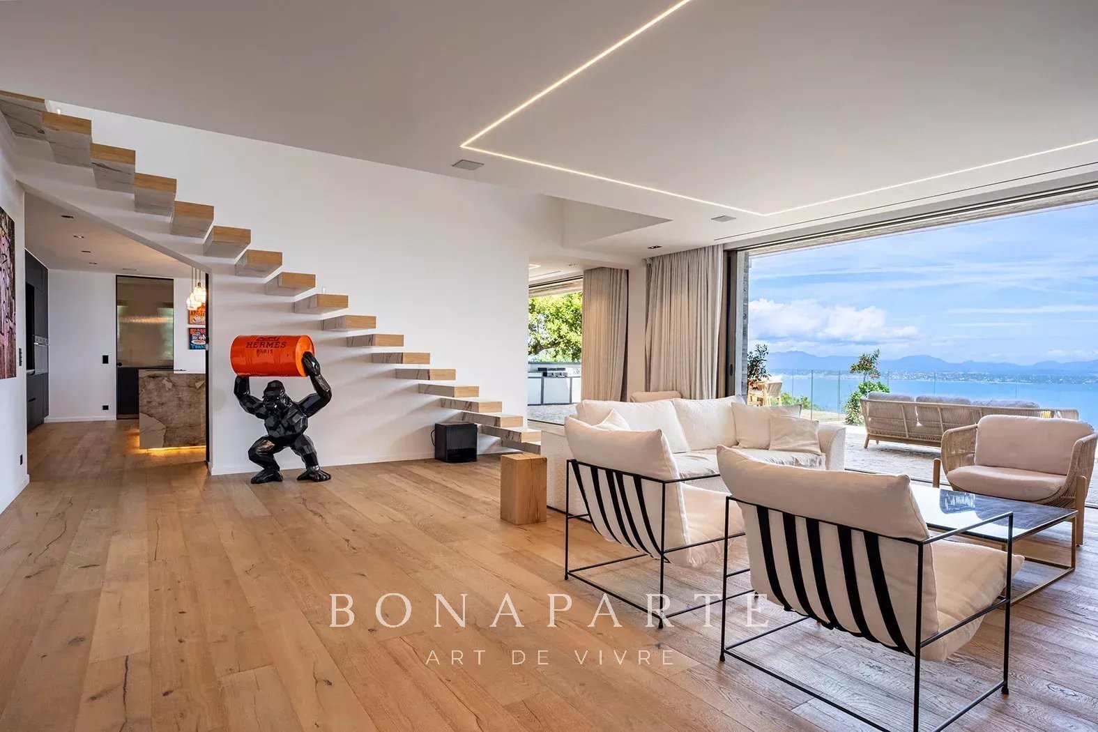 Maison à vendre, 315m², Roquebrune-sur-Argens