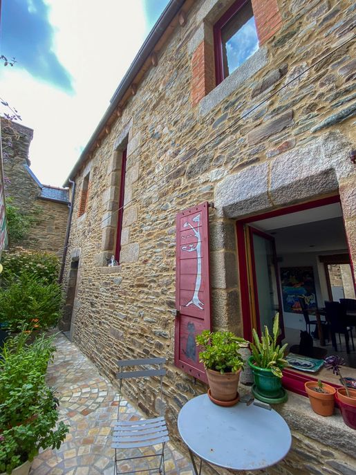 Maison 5 pièces 114 m² · à Lannion · 114 m² · 359 900 €