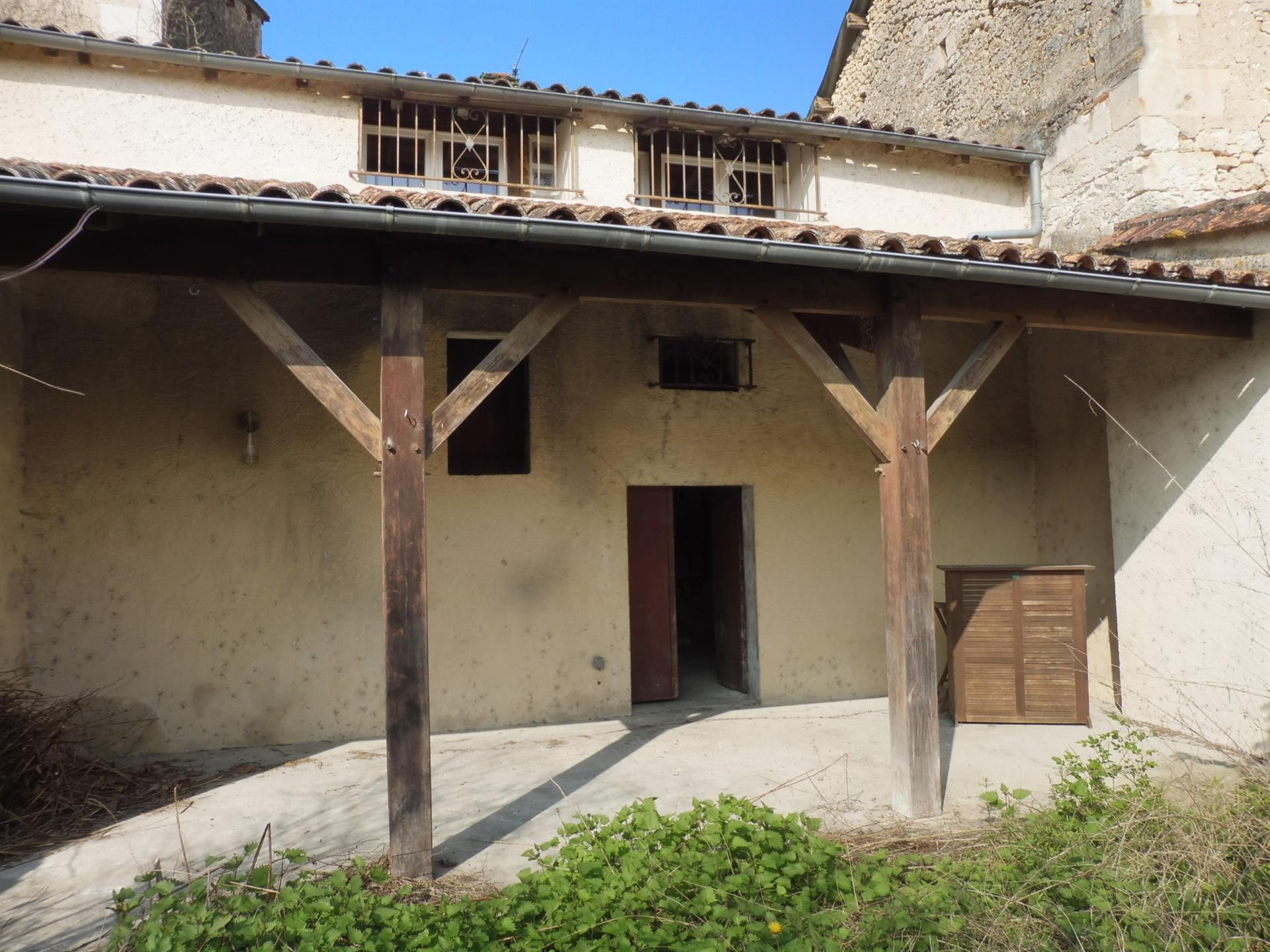 Maison à vendre, 135m², Saint-Vincent-de-Connezac