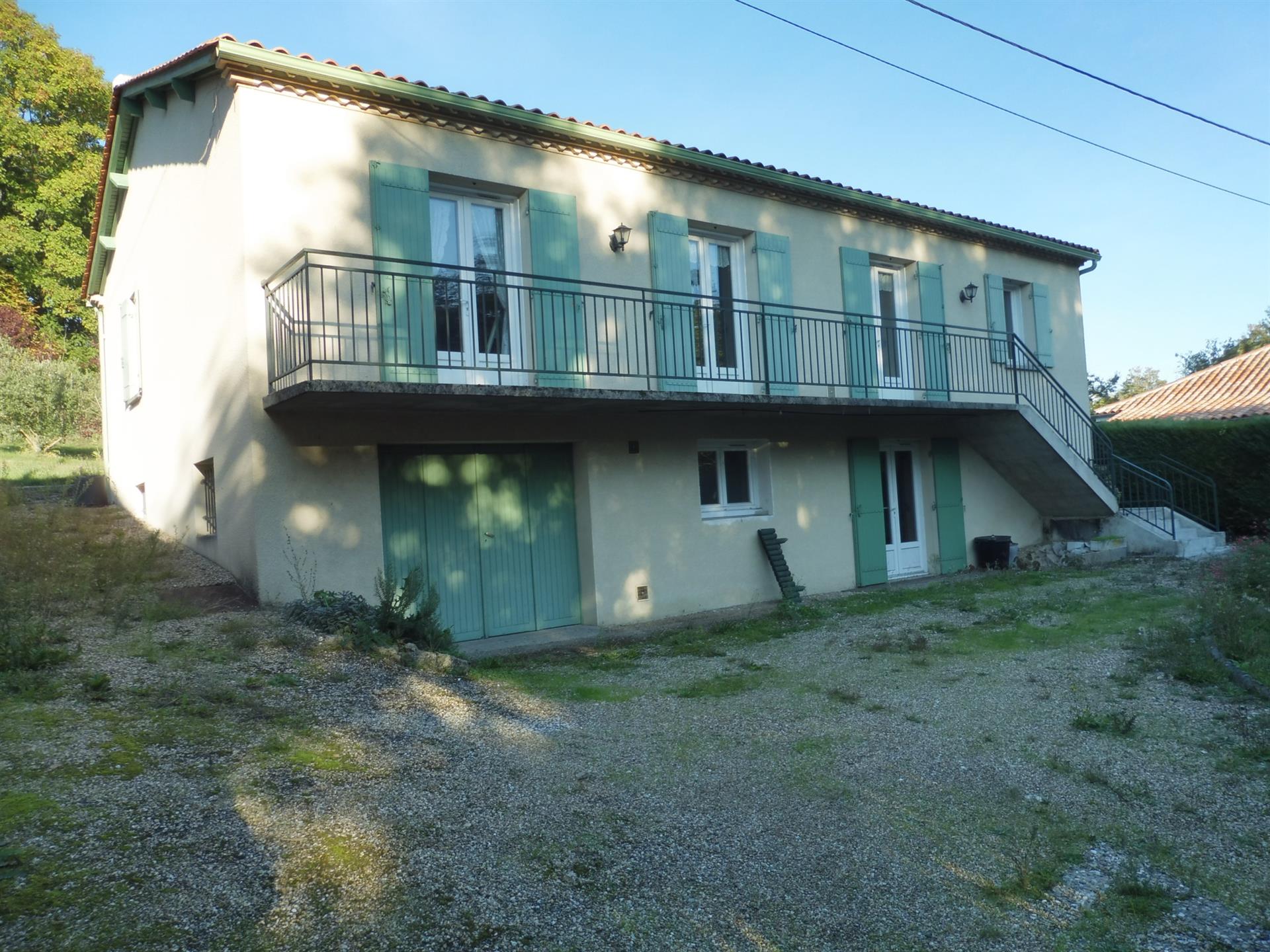 Maison à vendre, 140m², Ribérac