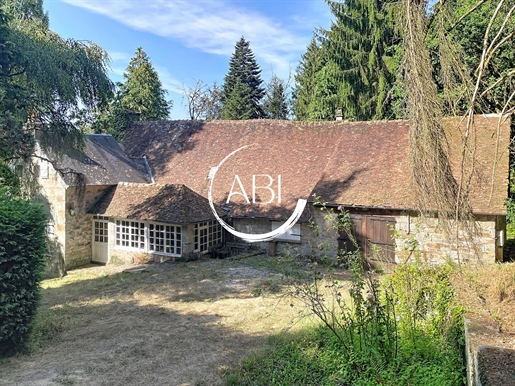 Maison 6 pièces 180 m² · à Champsecret · 180 m² · 150 000 €