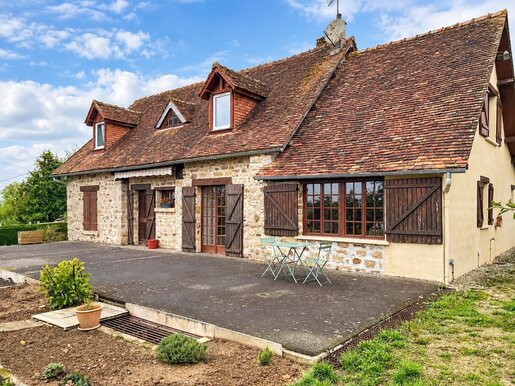 Maison 5 pièces 150 m² · à Saint-Ouen-le-Brisoult · 150 m² · 127 200 €