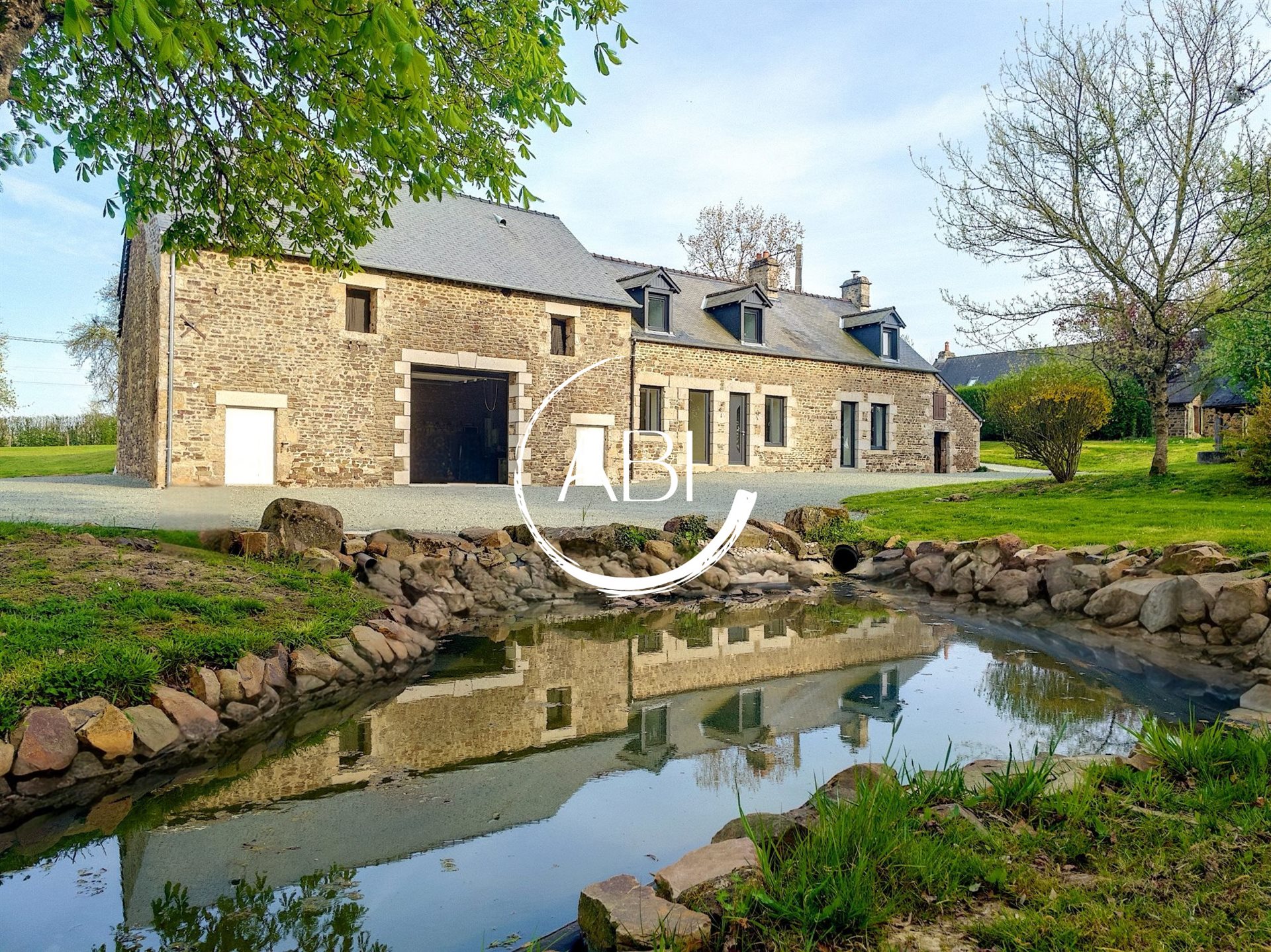 Maison à vendre, 121m², Neuilly-le-Vendin