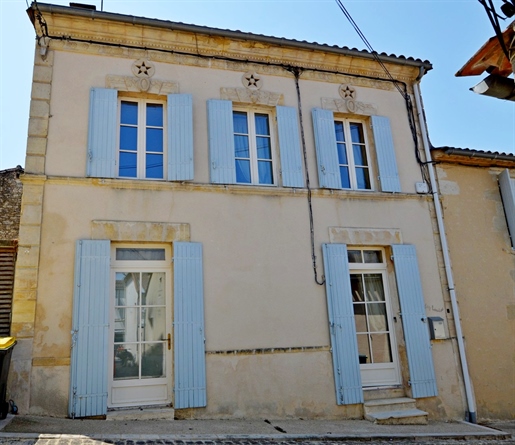 Maison 4 pièces 141 m² · à Pellegrue · 141 m² · 225 500 €