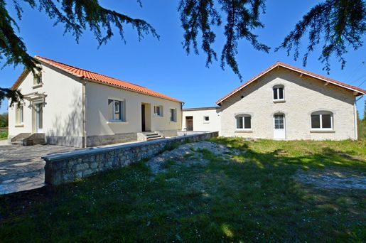 Maison 143 m² · à Duras · 143 m² · 238 500 €