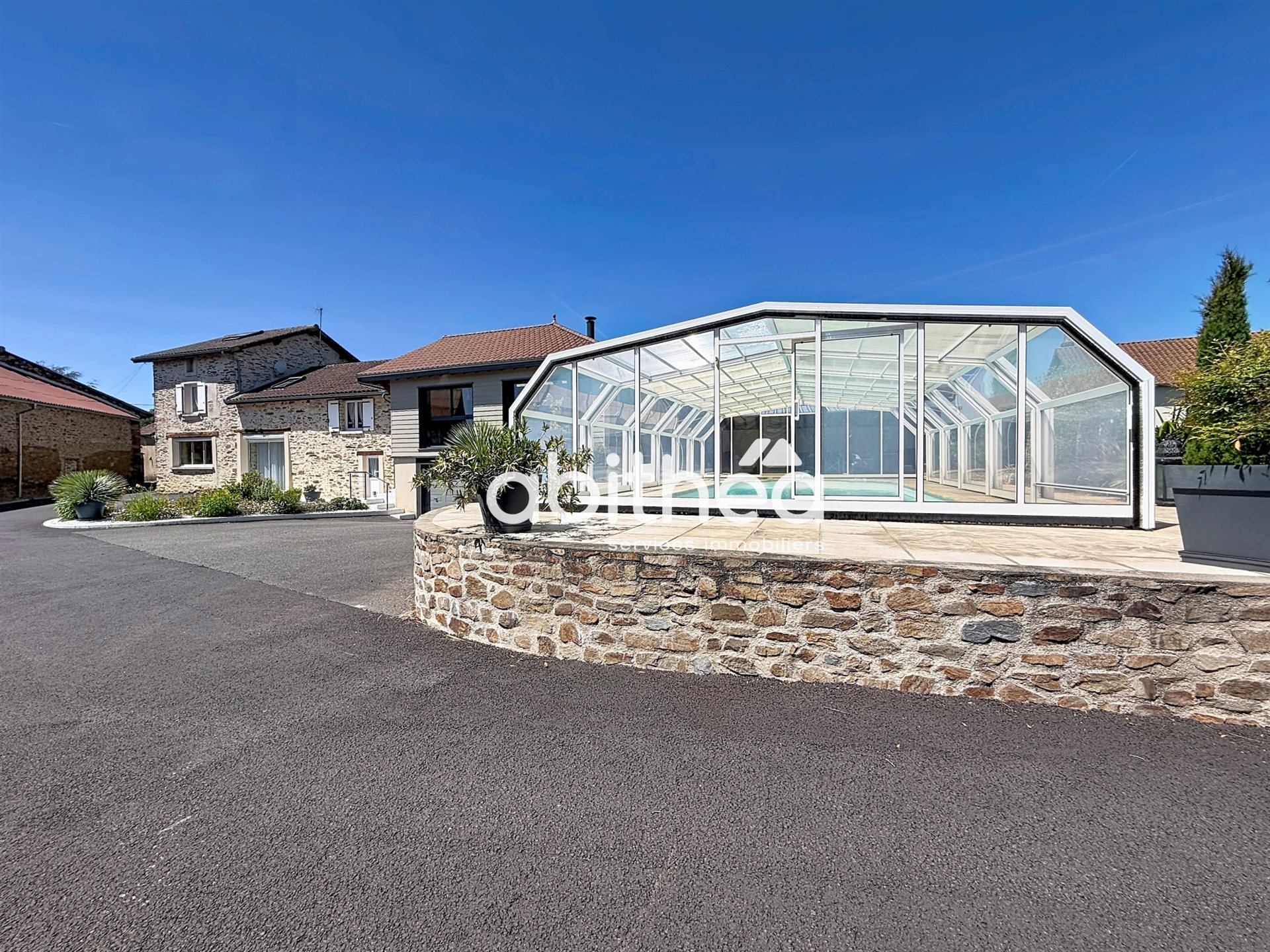 Maison à vendre, 220m², Saint-Maurice-les-Brousses