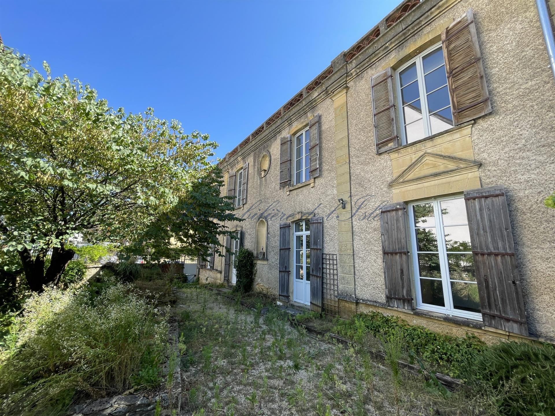 Maison à vendre, 280m², Sarlat-la-Canéda