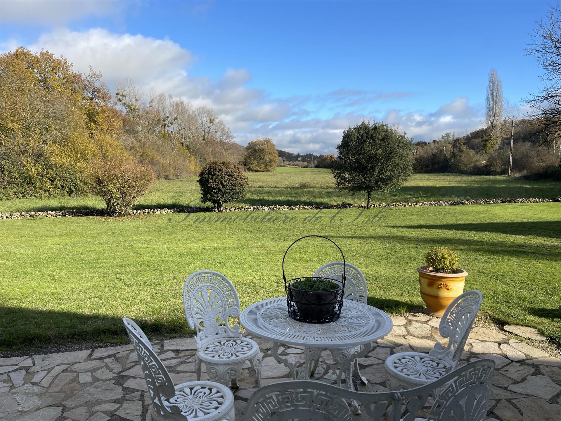 Maison à vendre, 396m², Saint-Crépin-d'Auberoche
