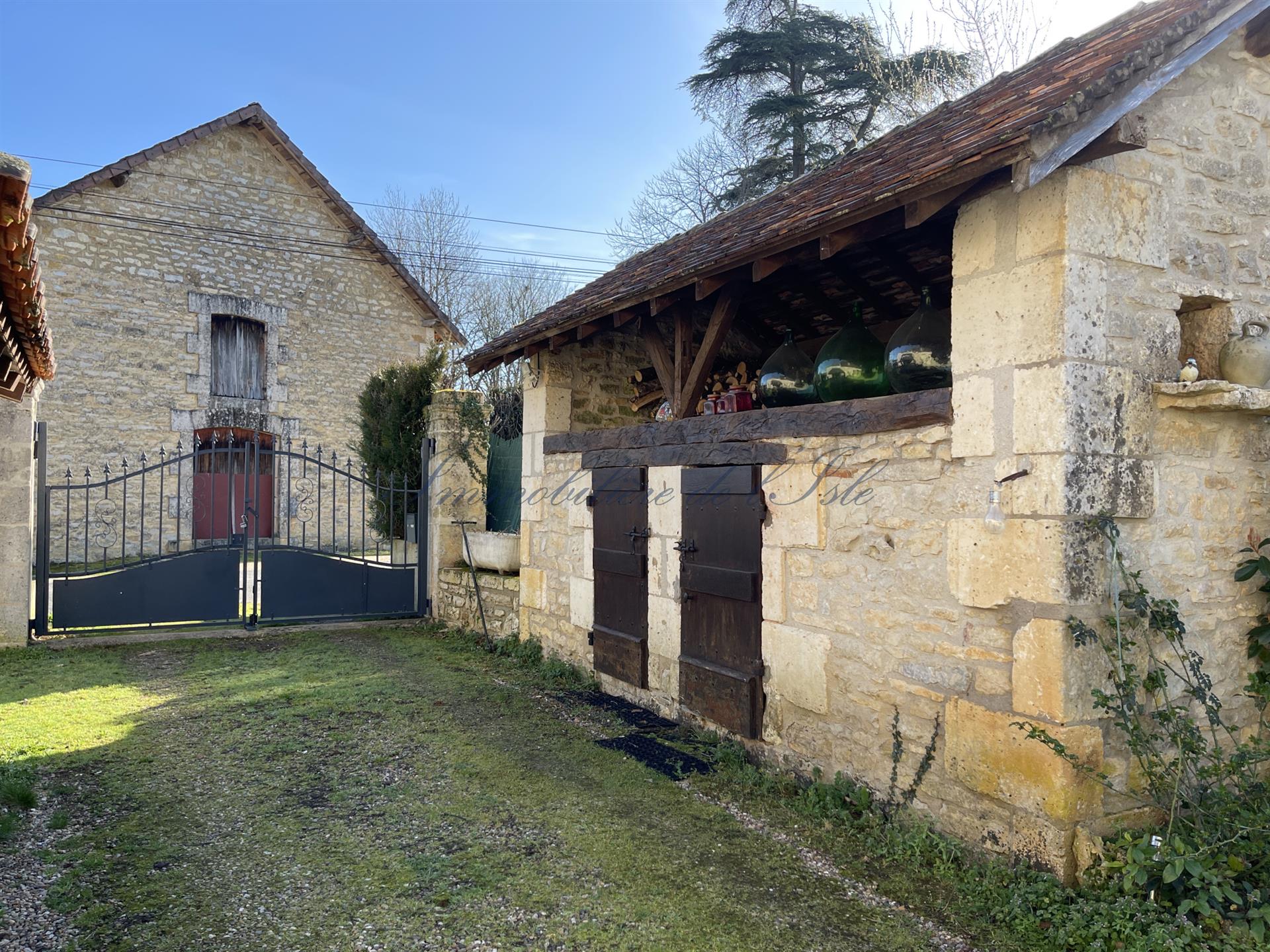 Maison à vendre, 200m², Coulaures