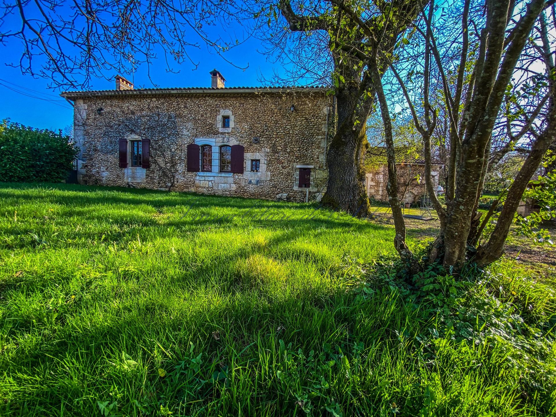 Maison à vendre, 300m², Neuvic