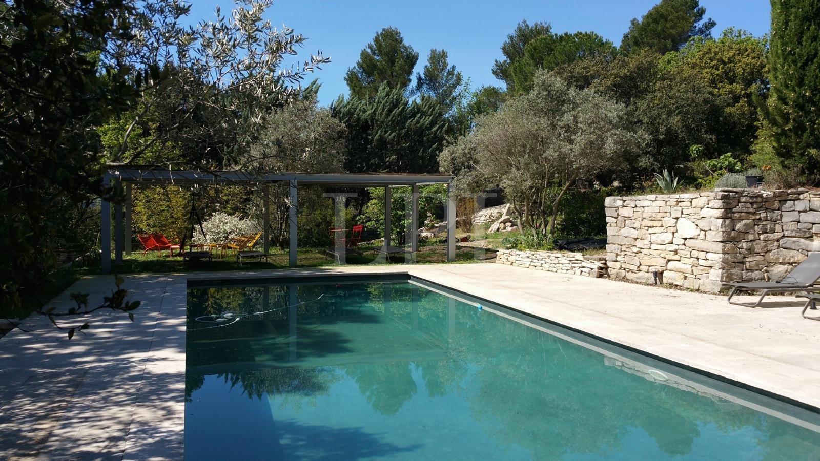 Maison à vendre, 245m², Apt