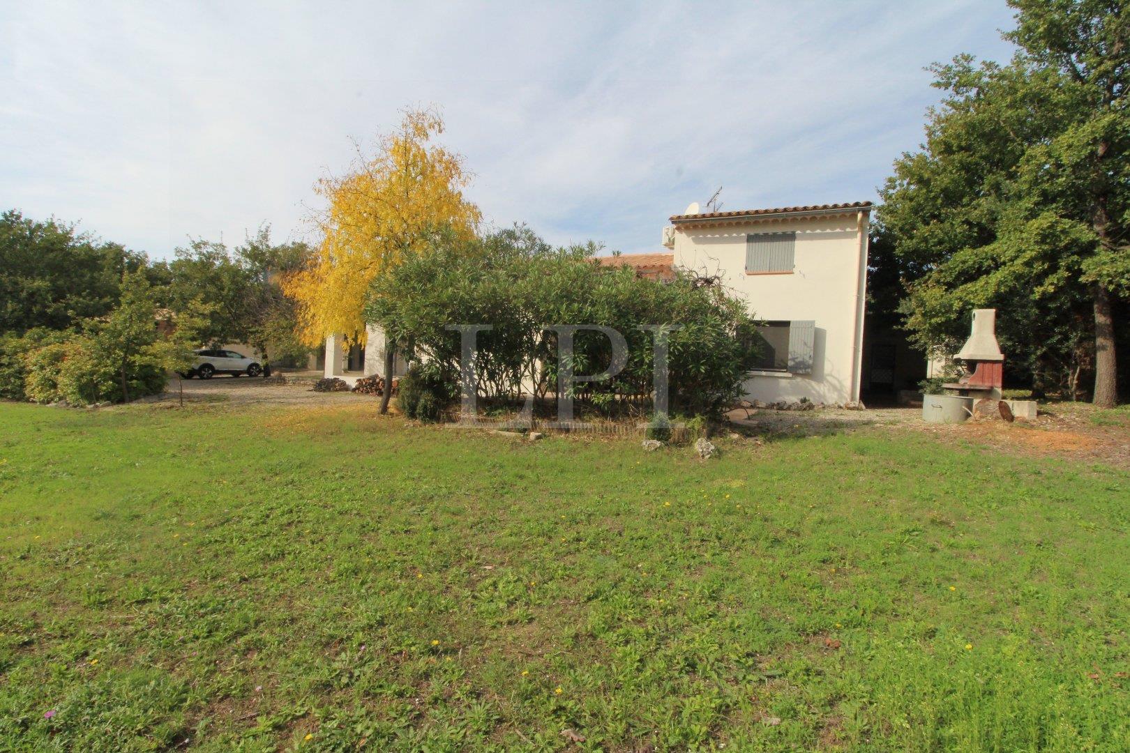 Maison à vendre, 150m², Gargas
